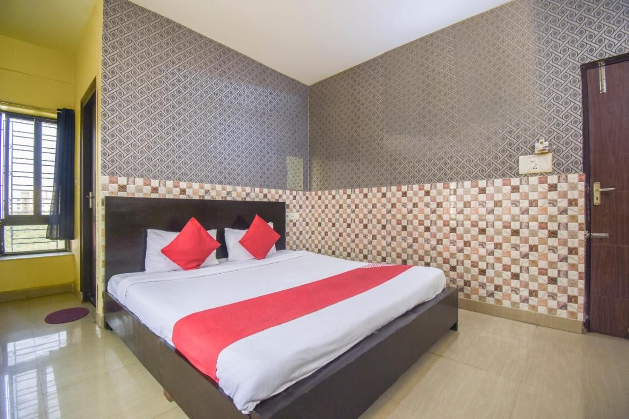 Oyo Flagship 72260 Seema International Hotel Gauripur Exterior photo