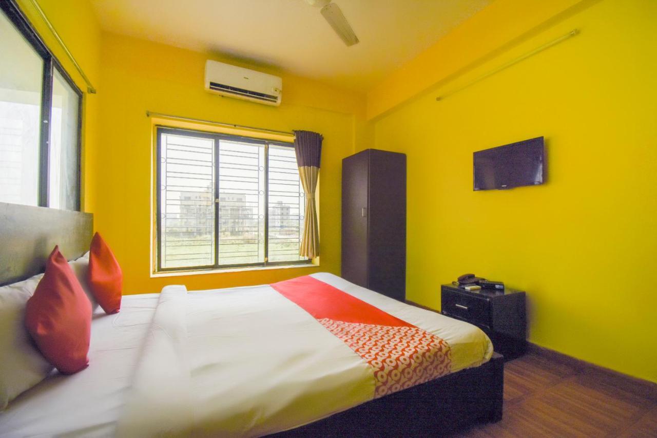 Oyo Flagship 72260 Seema International Hotel Gauripur Exterior photo