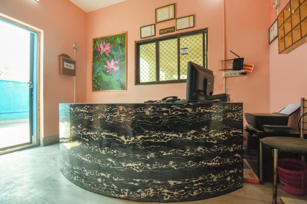 Oyo Flagship 72260 Seema International Hotel Gauripur Exterior photo